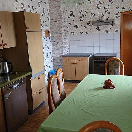 Ferienwohnung Linde - Marburg Biedenkopf Mit 5 Zimmer Und Balkon Frechenhausen Экстерьер фото