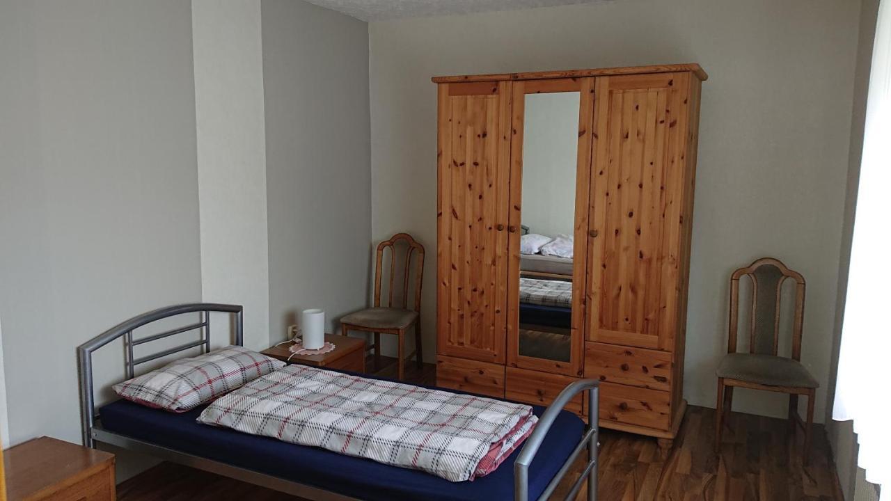 Ferienwohnung Linde - Marburg Biedenkopf Mit 5 Zimmer Und Balkon Frechenhausen Экстерьер фото